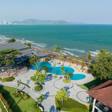 Dankbaar Resort Куинён Экстерьер фото