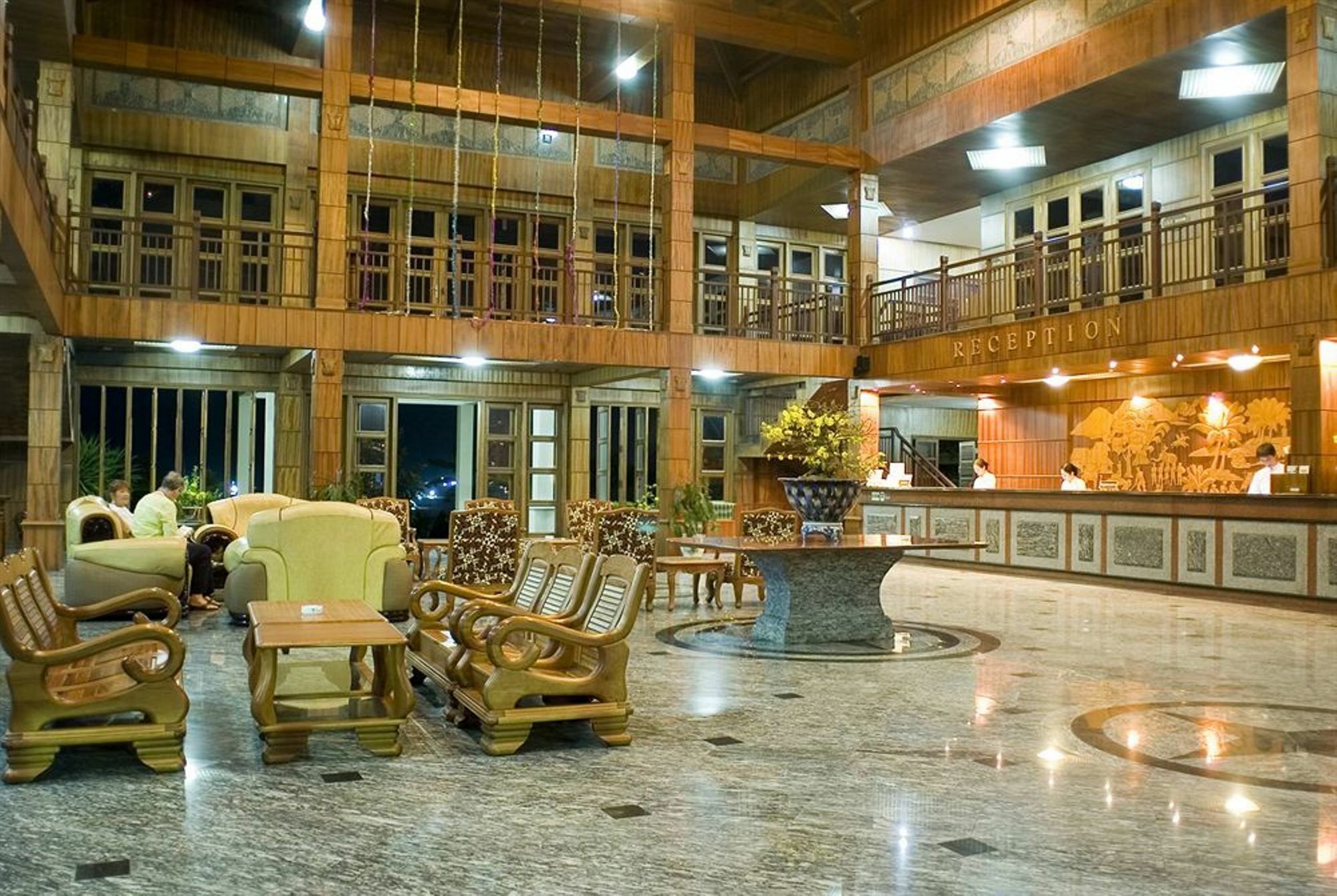 Dankbaar Resort Куинён Экстерьер фото